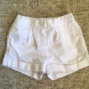 LIKE NEW! 6-12M Janie and Jack white shorts ☀️